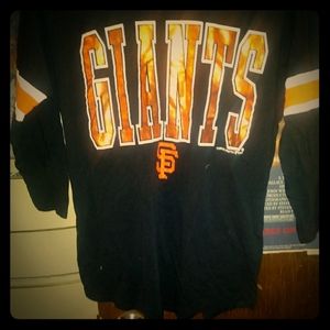 Jersey style women's Giants shirt size large